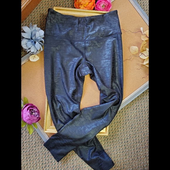 GAIAM Pants - Gaiam Wet/Leather Look Full length Active Leggings